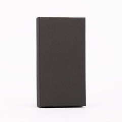 Set de Regalo "MINE" negro con detalles encobrizados.